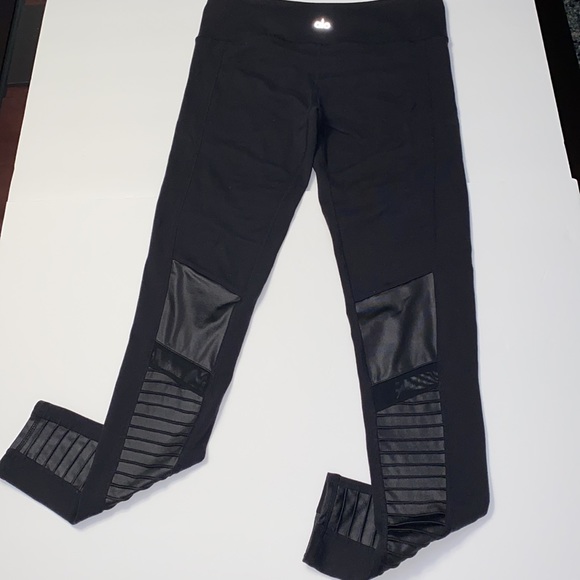 ALO High Waist Moto Legging - Picture 5 of 12